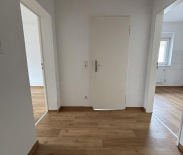 Geräumige 2-Zimmer Wohnung freut sich auf Ihren Einzug - Photo 1