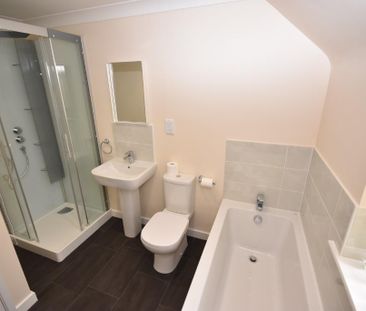 2 bedroom terraced house to rent - Photo 5