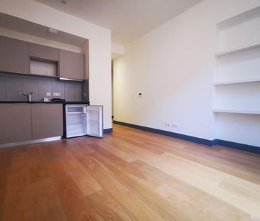 location Appartement F1 DE 28.8m² À TOULON - Photo 1