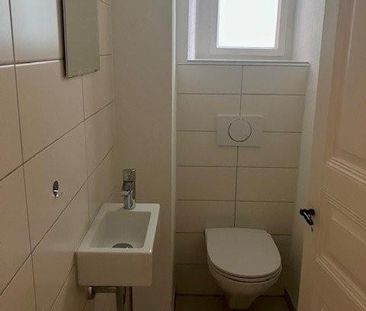 Deine neue WG? Grosszügige 6-Zimmerwohnung im Zentrum zu vermieten - Photo 2