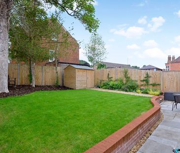 Great George Street, Godalming - 3 bedrooms Property for lettings -... - Photo 2