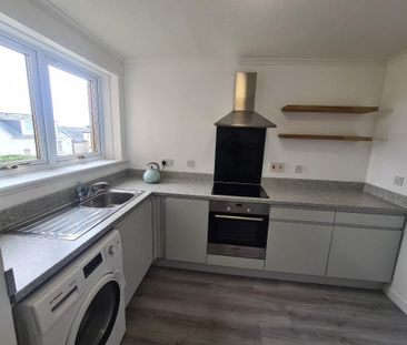 2 bedroom flat to rent - Photo 6