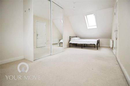 1 bedroom in a house share to rent - Photo 2