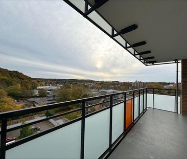 Geräumige 3 Zi. Wohnung mit Balkon! - Photo 1