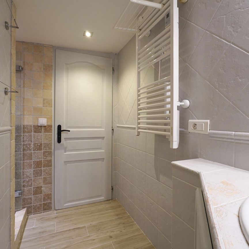 LE MUY - Appartement à louer T2 d'une superficie de 30m², - Photo 1