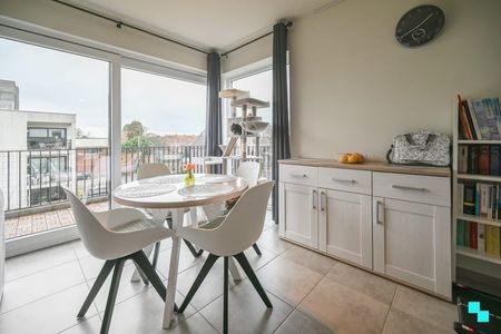 Appartement te huur - Foto 4