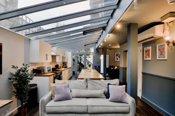 Platinum Penthouse Studio - Photo 1