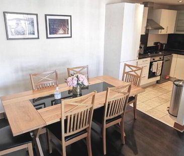 59 Victoria Place, Belfast, BT12 5GE - Photo 3