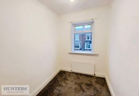 3 bedroom House To Let Total Size: 1131 SQ FT - Photo 3