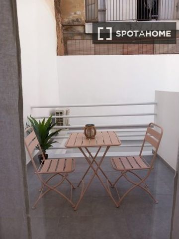 valencia, Valencian Community 46011 - Photo 5