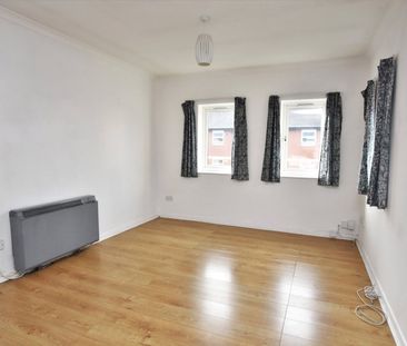 Elizabethan Court, St Leonards, Exeter, Devon, EX2 - Photo 4