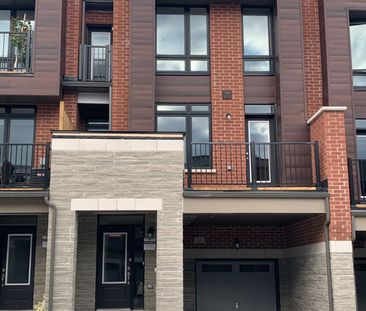 For Lease - 63 Blick Crescent, Aurora, Ontario - Photo 1