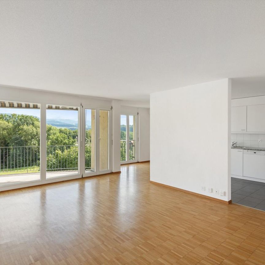 4.5 Zimmer, 102 m², 2. Stock - Photo 1