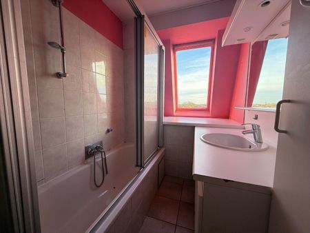 Twee-slaapkamerappartement in Roeselare. - Photo 5