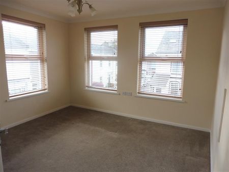 Kent Road, Plymouth - Photo 4