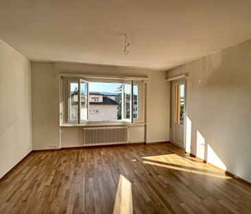 Appartement rafraîchi de 2.5 pièces au 2ème étage - Photo 1