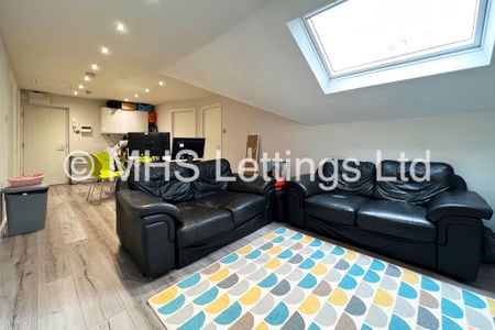 3 Bedroom Apartment for rent in Ash Road - Photo 4