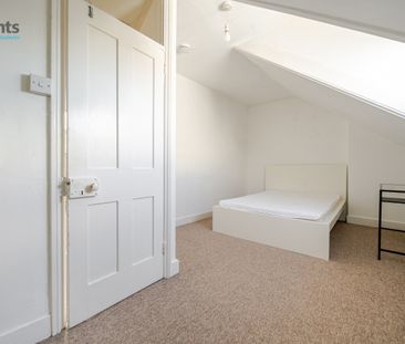 3 bedroom terraced maisonette to rent - Photo 5