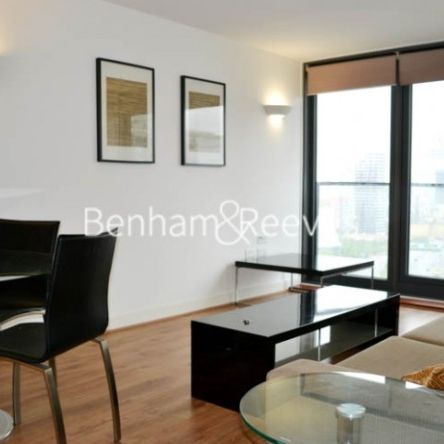 1 Bedroom flat to rent in Proton Tower, Blackwall Way, E14 - Photo 1