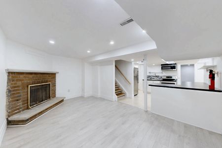 For Lease - 1 Bramwell Drive, Ajax, Ontario - Photo 3