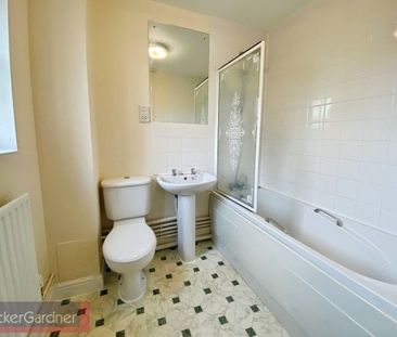 New Hall Lane, Cambourne - Photo 4