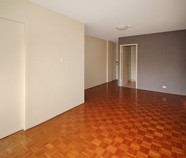 28 Sutherland Street, Paddington NSW 2021 - Apartment For Rent | Do... - Photo 3