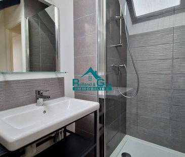 Location Appartement 2 pièces 23m² - Photo 3