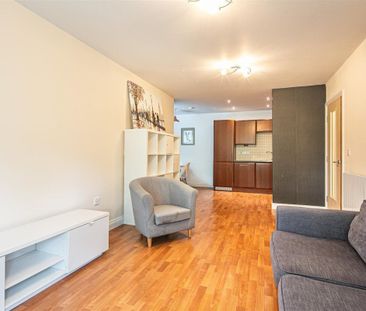 Monarchs Gate, St. Andrews Road, Brincliffe, S11 9AL - Photo 2