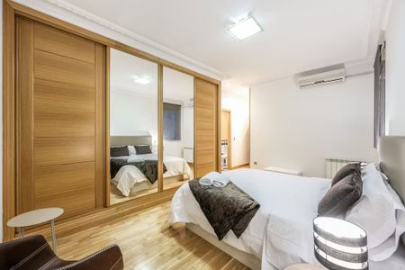 Calle de Zurbano, Madrid, Community of Madrid 28010 - Photo 2