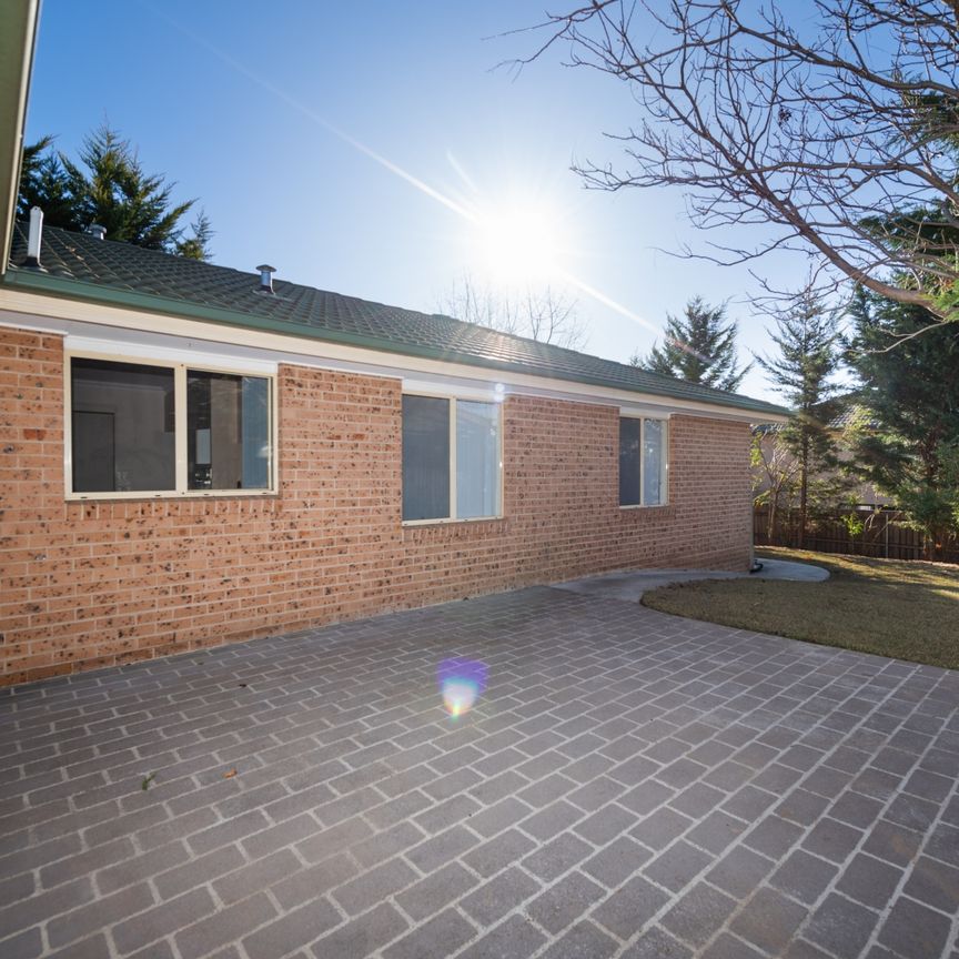 111 Morton Street, Crestwood NSW 2620 - House For Rent | Domain - Photo 1