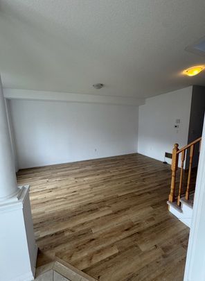 For Lease - 21 VILLAGE GATE Drive Unit# 29, Wasaga Beach, Ontario - Photo 1