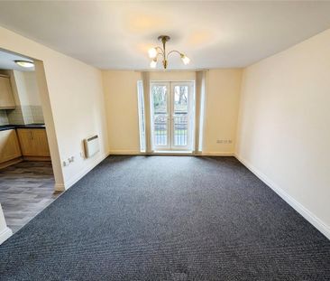 2 bedroom flat to rent - Photo 6