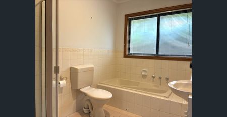 Charming 3-Bedroom Home with Private Alfresco & Modern Comforts - Photo 4