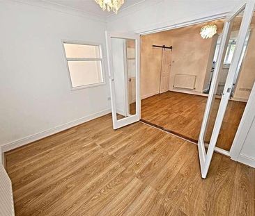 Evan Street, Treharris, CF46 - Photo 1