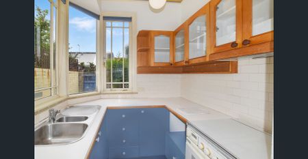 Simply charming! - Photo 4