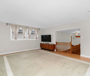 For Lease - 380 Gill Street, Orillia, Ontario - Photo 3