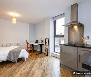 Studio to rent - Photo 1