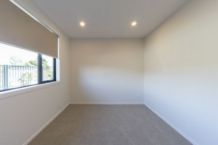 Four Bedroom Home - Photo 2