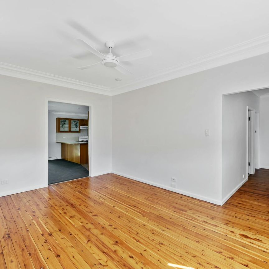 Three Bedroom Home - Photo 1