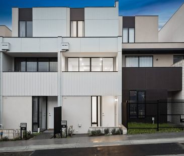 30 Harvest Court, Doncaster, Vic 3108 - Photo 3