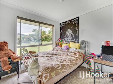 Spacious Family Living with Generous Yard - Photo 2