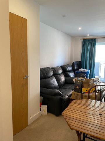 1 Bed Flat, John Thornycroft Road, SO19 - Photo 5