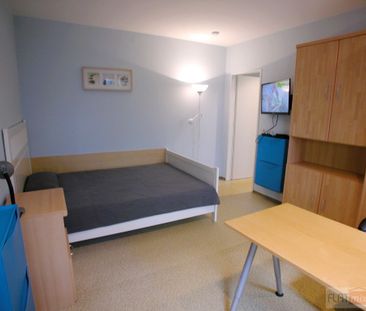 FLATmix.de / Ruhiges,komplett,möbliertes Apartment mit separaten Ei... - Photo 3