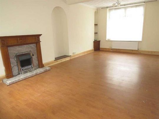 Penygraig Terrace, Ynysybwl, Pontypridd, CF37 - Photo 1