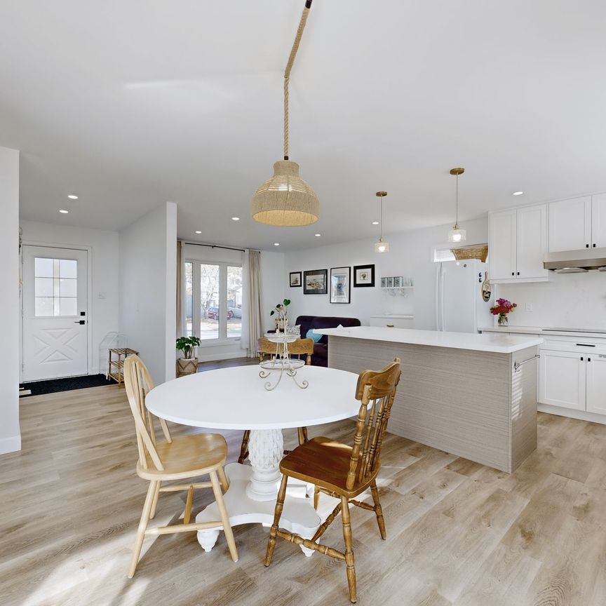 For Lease - 142 Patterson Road Unit# Main Floor, Barrie, Ontario - Photo 1