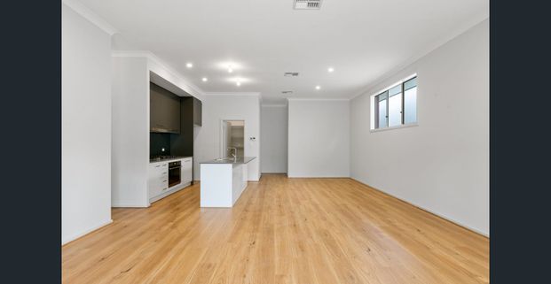 Modern Family Home Minutes from the City - Photo 1