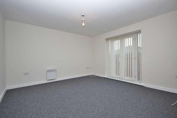 Guest Street, Widnes, WA8 - Photo 1