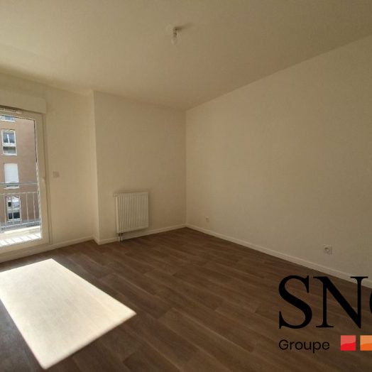 T2 AVEC BALCON ET PARKING - Photo 1