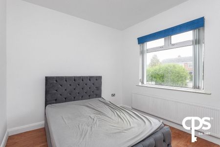 132 Ballynahinch Road, Lisburn BT27 5HB - Photo 4