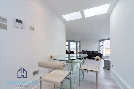 Princess Park Manor, Royal Drive, London, N11 - Two Bedroom Flat To Rent - £574pw / £2,499pcm - Photo 3